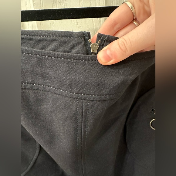 Prada skirt - size 38 (Medium) - Picture 7 of 11